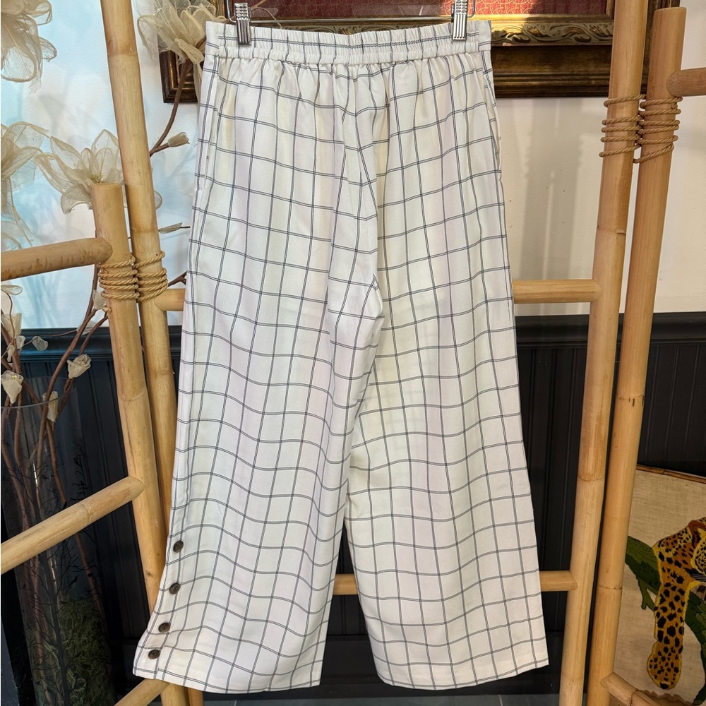 Skies Are Blue Windowpane Plaid Wide Leg Crop Pull On Pants Button Hem Sz S ๐๐ - Picture 4 of 8